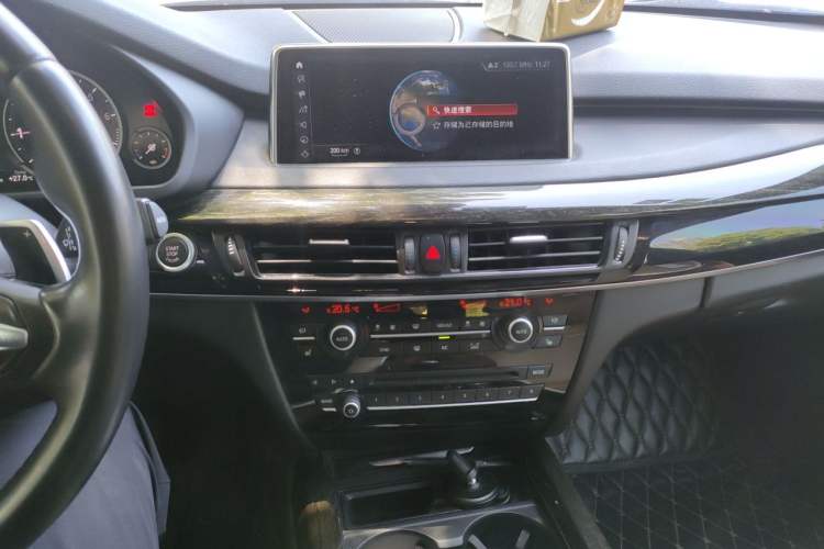 Used BMW X5 2017 xDrive35i M Sport Edition Audio And AC Panel