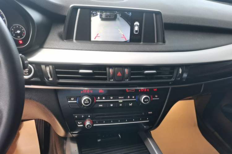 Used BMW X5 2017 xDrive35i Standard Model U.S. Specification Audio And AC Panel