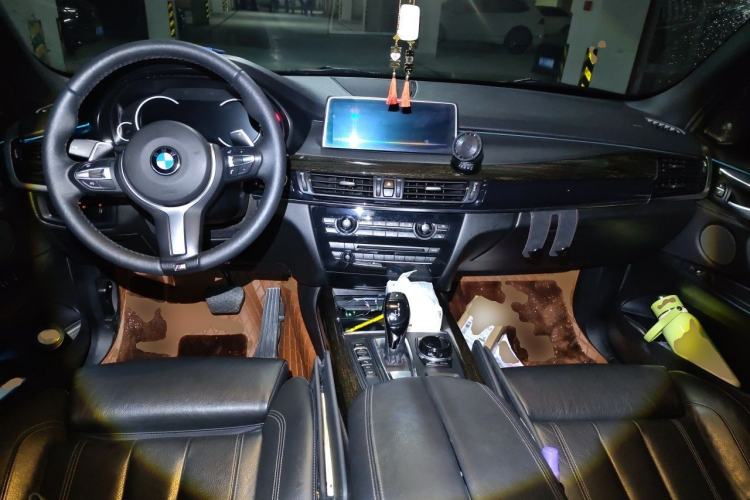 Used BMW X5 2017 xDrive35i M Sport Edition Center Console