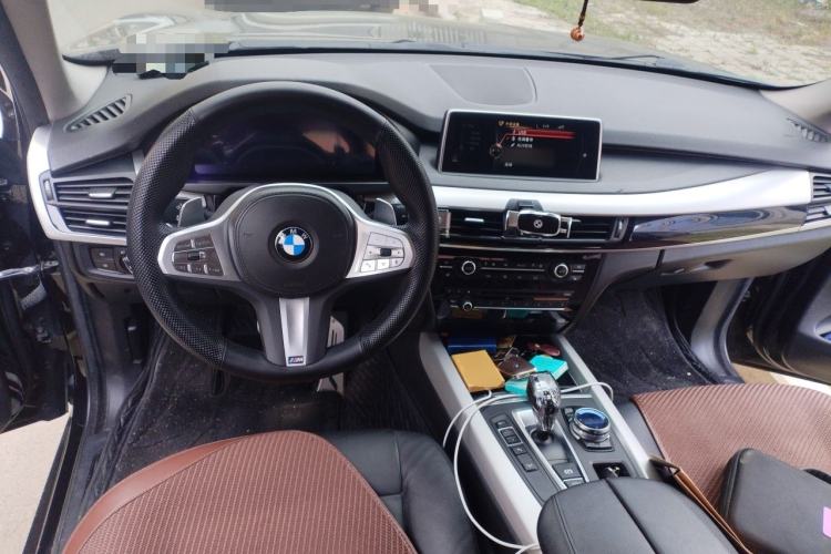 Used BMW X5 2017 xDrive35i Elegant Edition Center Console