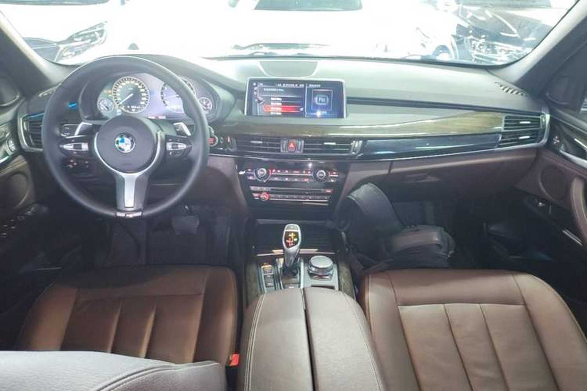 Used BMW X5 2017 xDrive35i M Sport Edition Center Console