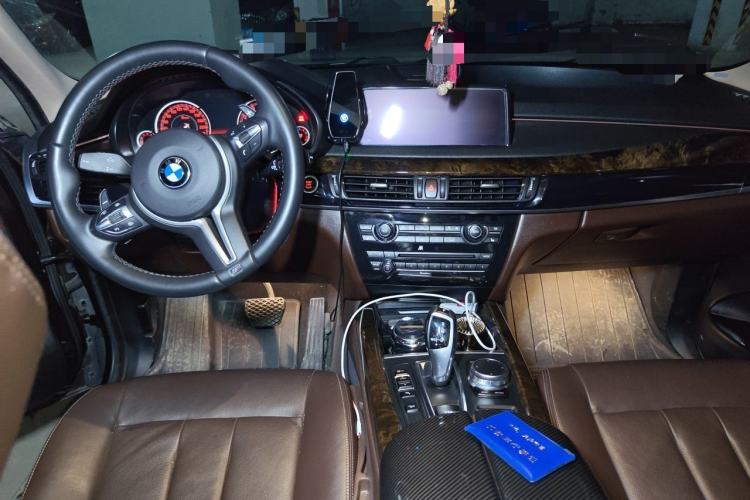Used BMW X5 2017 xDrive35i Elegant Edition Center Console