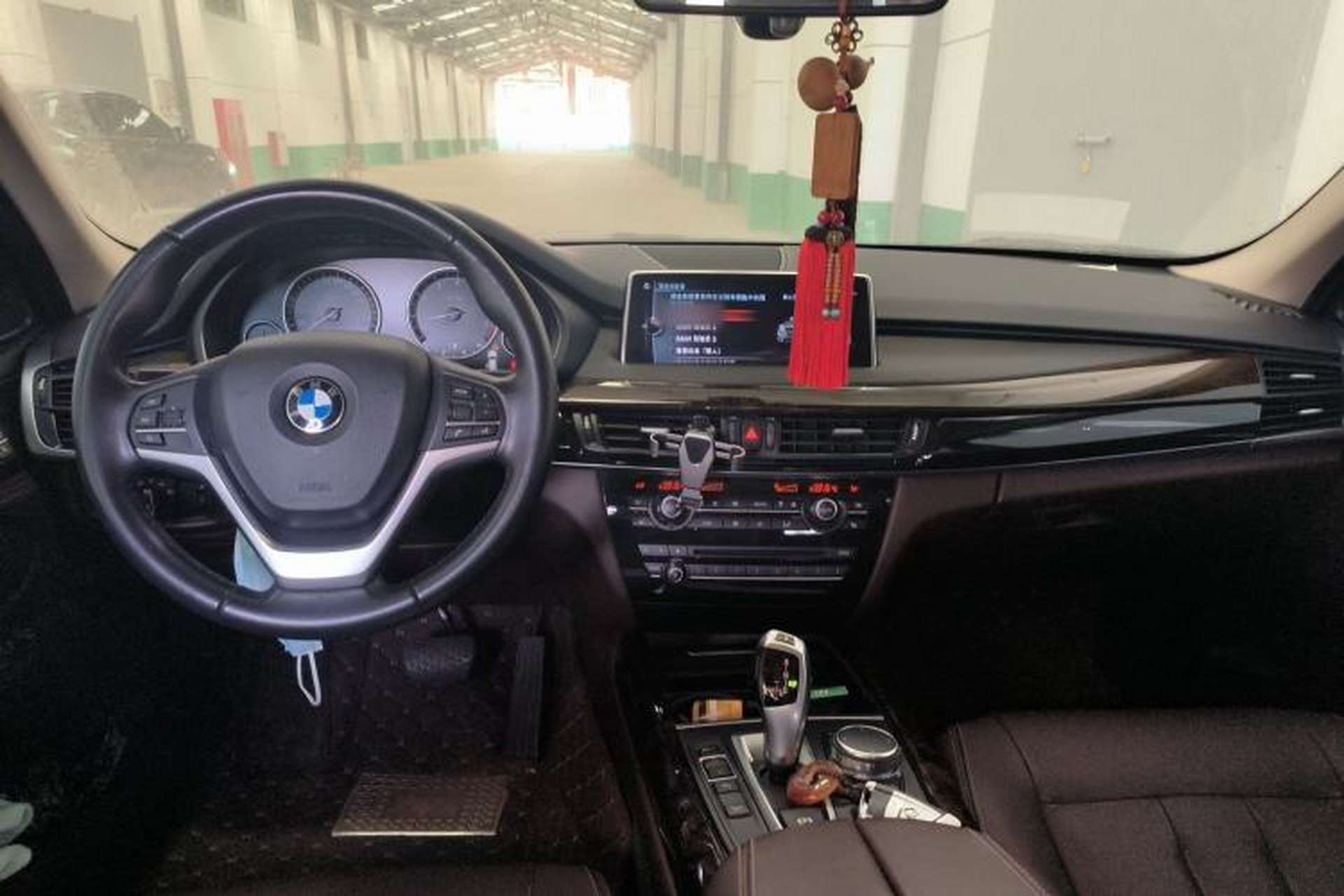 Used BMW X5 2017 xDrive35i Elegant Edition Center Console