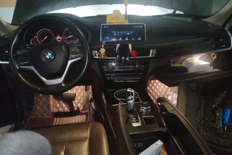 Used BMW X5 2017 xDrive35i Elegant Edition Center Console