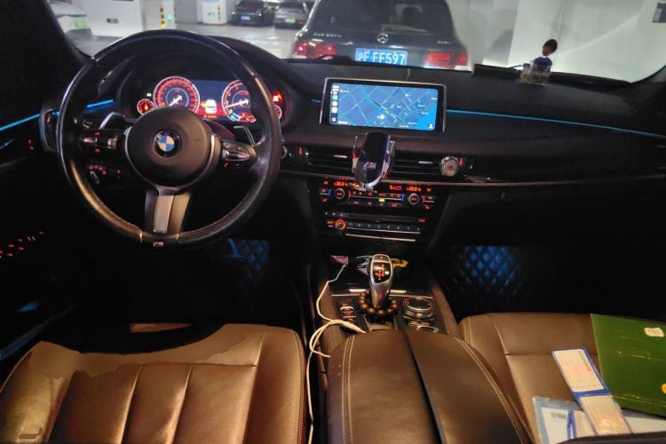 Used BMW X5 2017 xDrive35i M Sport Edition Center Console