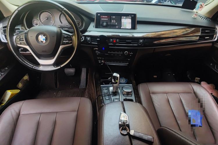 Used BMW X5 2017 xDrive35i Elegant Edition Center Console