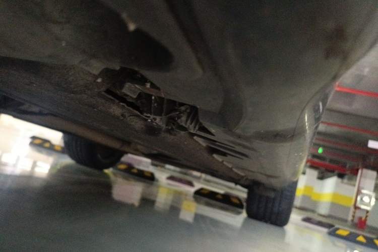 Used BMW X5 2017 xDrive35i Middle East Chassis Front Left