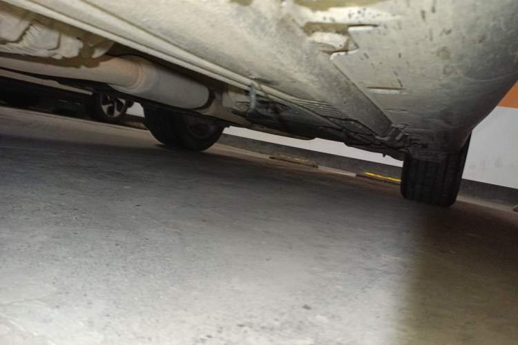 Used BMW X5 2017 xDrive28i Chassis Front Left