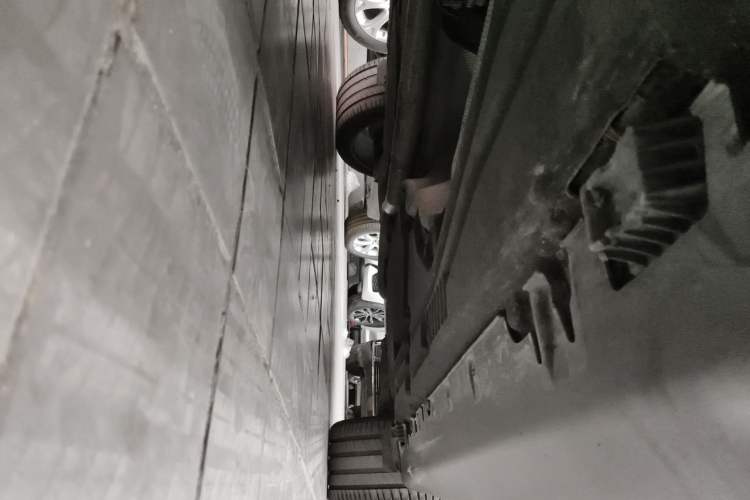 Used BMW X5  Chassis Front Left