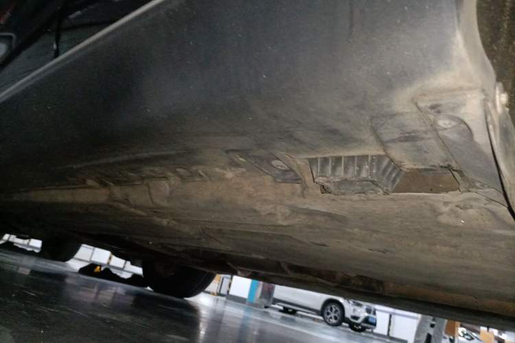Used BMW X5  Chassis Rear Left