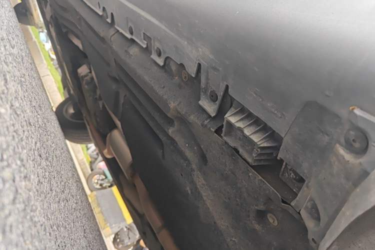 Used BMW X5 2017 xDrive28i Chassis Rear Left