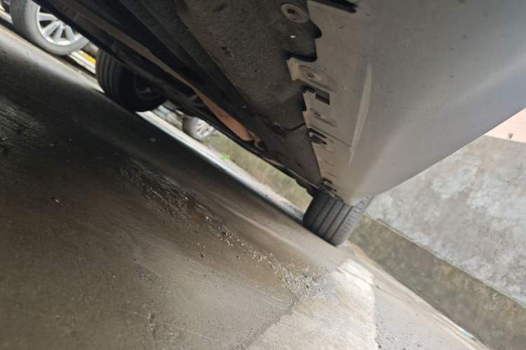 Used BMW X5  Chassis Rear Right
