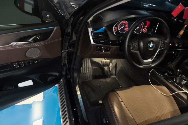 Used BMW X5 2017 xDrive28i Driver Seat