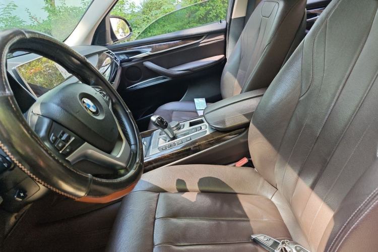 Used BMW X5 2017 xDrive28i Driver Seat