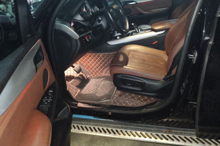 Used BMW X5  Driver Seat