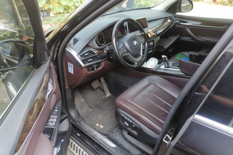 Used BMW X5 2017 xDrive28i Driver Seat