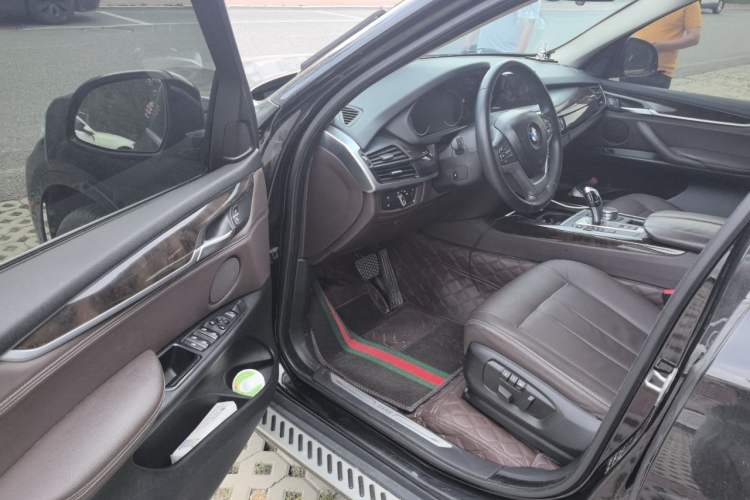 Used BMW X5 2017 xDrive28i Driver Seat
