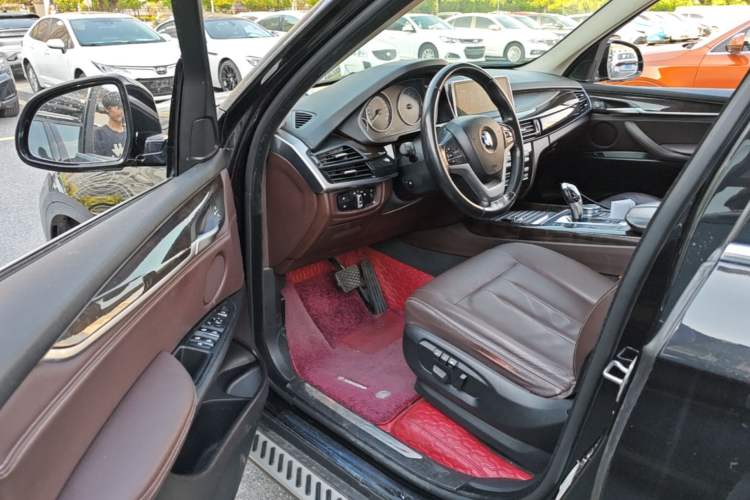 Used BMW X5 2017 xDrive28i Driver Seat