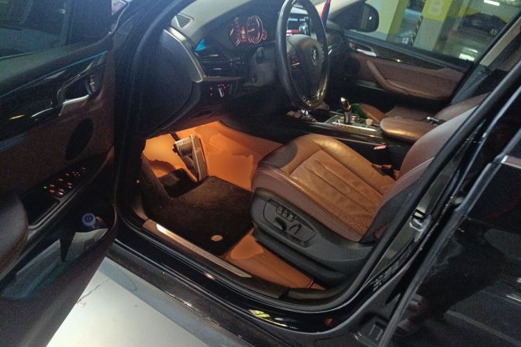 Used BMW X5 2017 xDrive35i Middle East Driver Seat