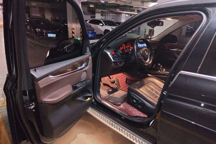 Used BMW X5 2017 xDrive28i Driver Seat