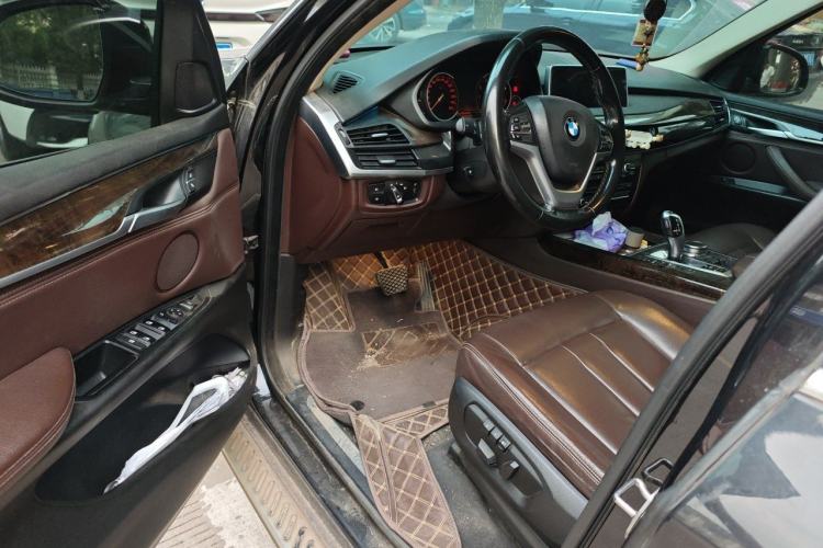 Used BMW X5 2017 xDrive28i Driver Seat