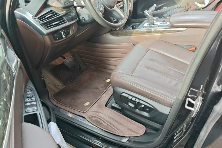 Used BMW X5 2017 xDrive35i M Sport Edition Driver Seat