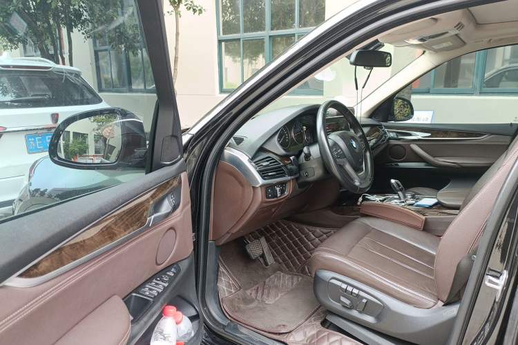 Used BMW X5 2017 xDrive28i Driver Seat
