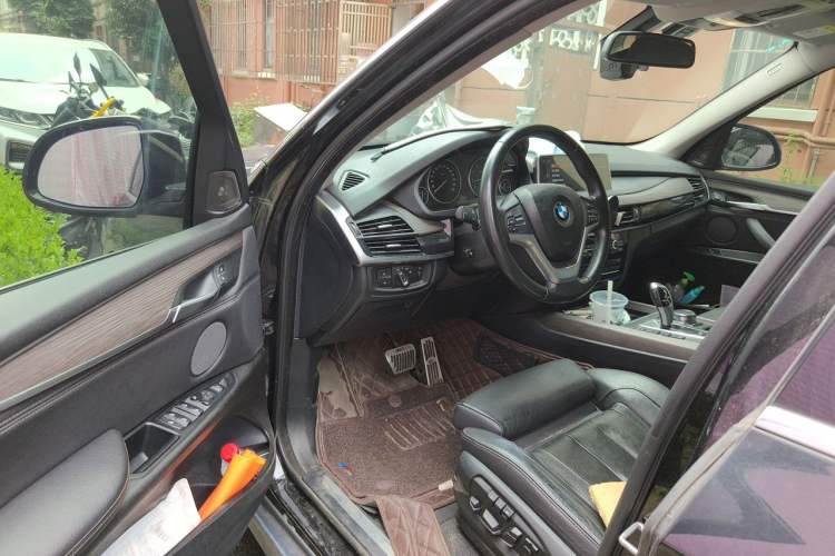 Used BMW X5 2017 xDrive28i Driver Seat