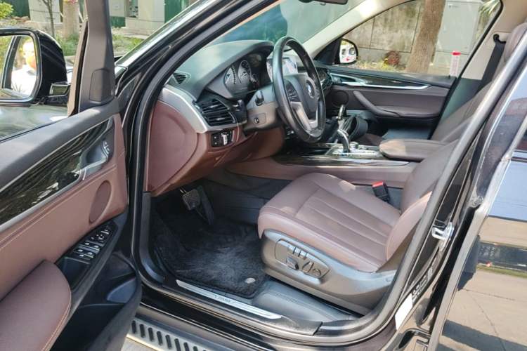 Used BMW X5 2017 xDrive35i Leading Model Driver Seat