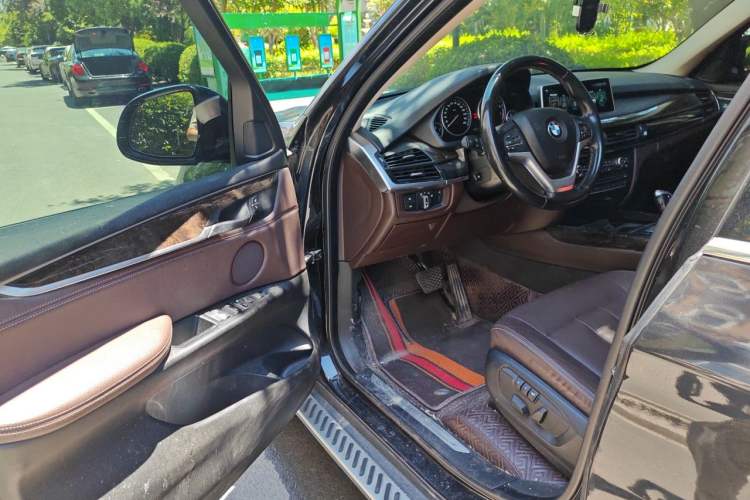 Used BMW X5 2017 xDrive28i Driver Seat