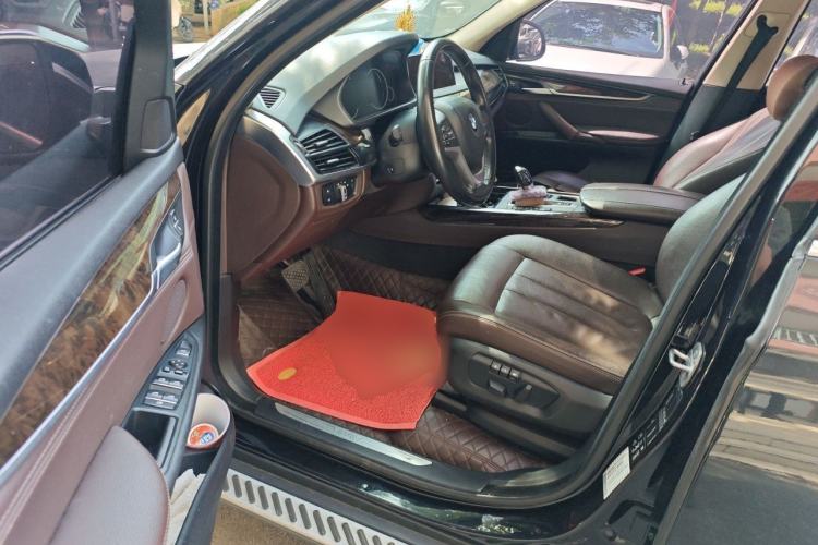 Used BMW X5 2017 xDrive28i Driver Seat