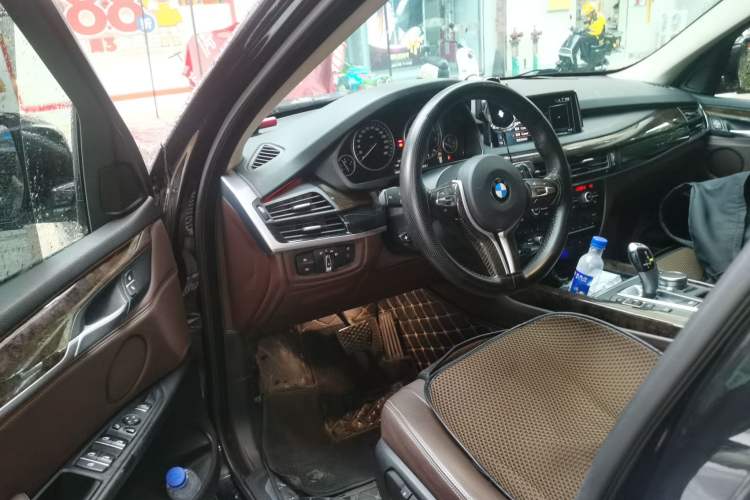 Used BMW X5 2017 xDrive35i Elegant Edition Driver Seat