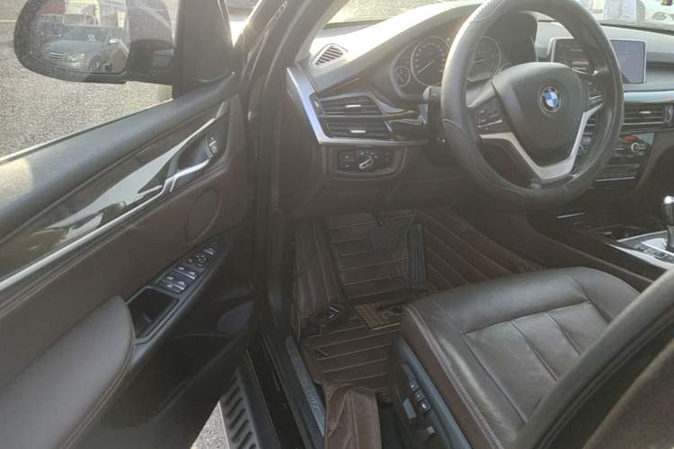 Used BMW X5 2017 xDrive28i Driver Seat