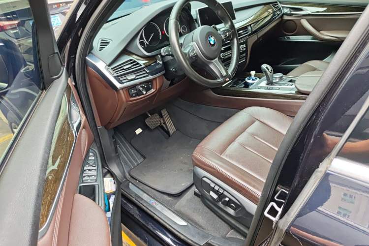 Used BMW X5 2017 xDrive35i M Sport Edition Driver Seat