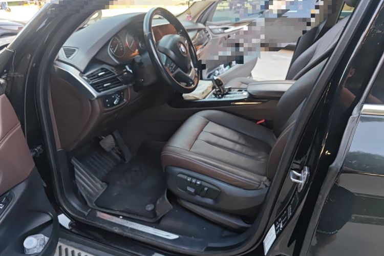 Used BMW X5 2017 xDrive35i Elegant Edition Driver Seat