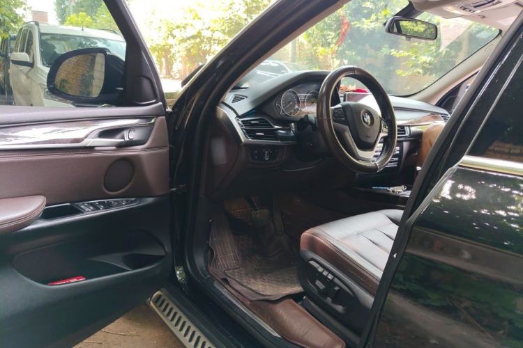 Used BMW X5 2017 xDrive28i Driver Seat