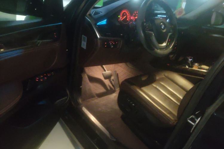 Used BMW X5 2017 xDrive35i Elegant Edition Driver Seat