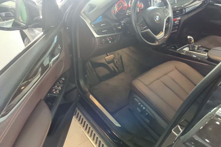 Used BMW X5 2017 xDrive28i Driver Seat