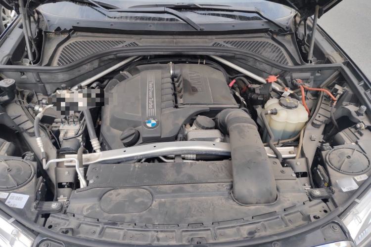 Used BMW X5 2017 xDrive35i Elegant Edition Engine Bay