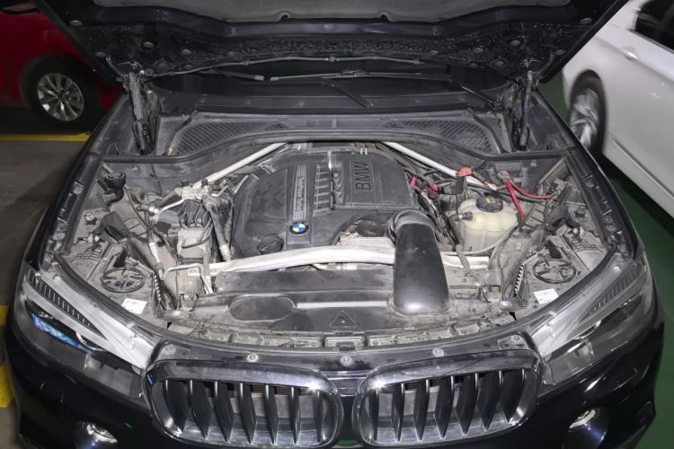 Used BMW X5 2017 xDrive35i M Sport Edition Engine Bay