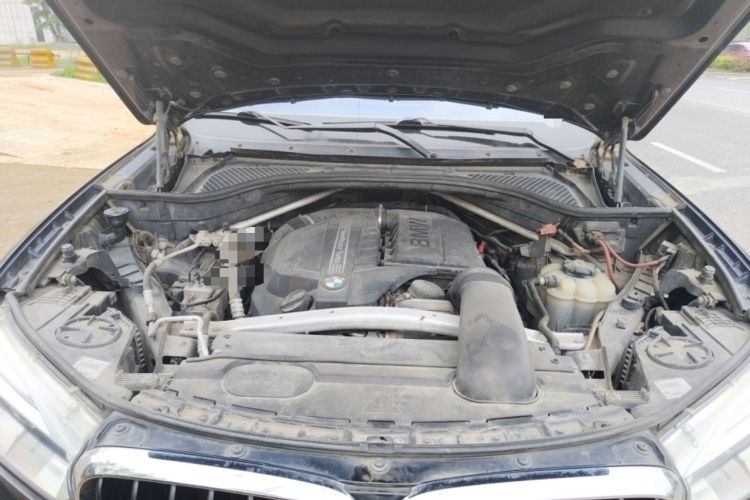 Used BMW X5 2017 xDrive35i Elegant Edition Engine Bay