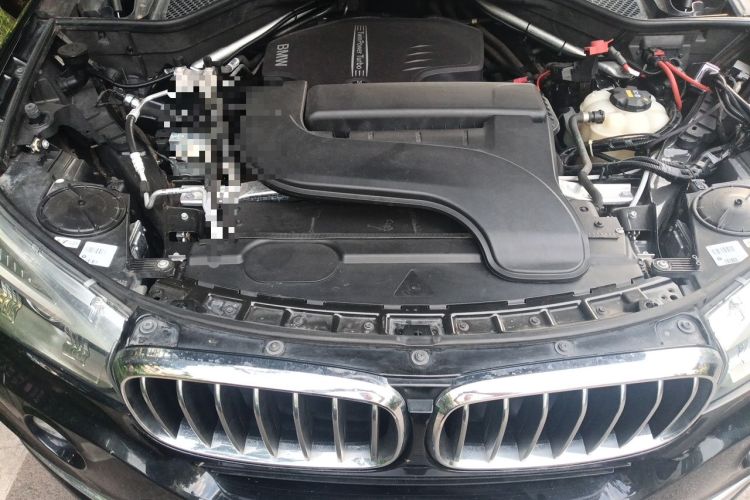 Used BMW X5 2017 xDrive28i Engine Bay