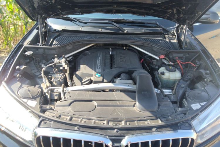 Used BMW X5 2017 xDrive35i Elegant Edition Engine Bay
