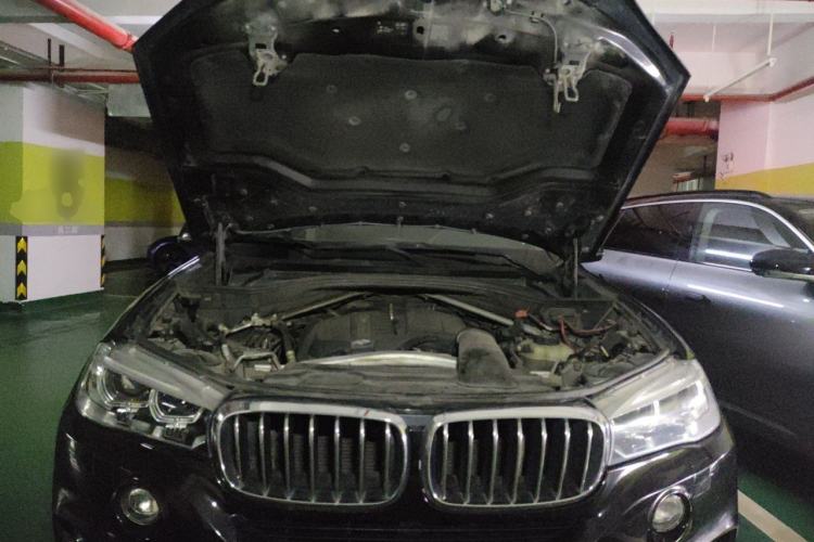Used BMW X5 2017 xDrive35i Elegant Edition Engine Bay