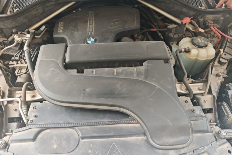 Used BMW X5 2017 xDrive28i Engine Bay