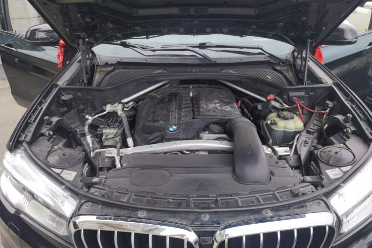 Used BMW X5 2017 xDrive35i Elegant Edition Engine Bay