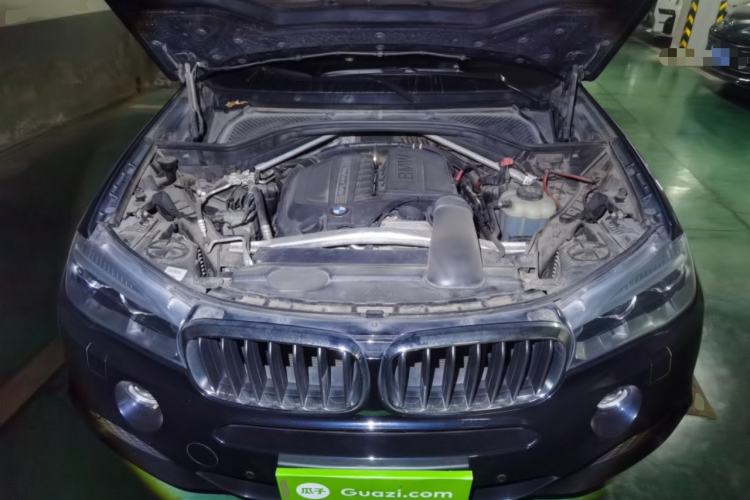 Used BMW X5 2017 xDrive35i M Sport Edition Engine Bay
