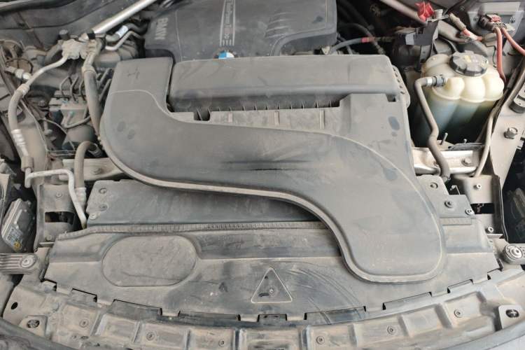Used BMW X5 2017 xDrive28i Engine Bay