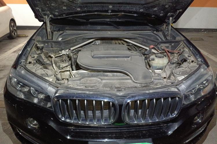Used BMW X5 2017 xDrive28i Engine Bay