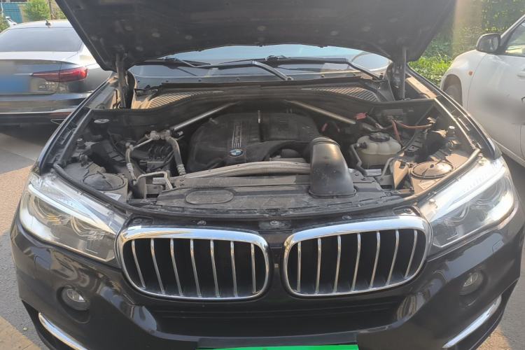 Used BMW X5 2017 xDrive35i Elegant Edition Engine Bay